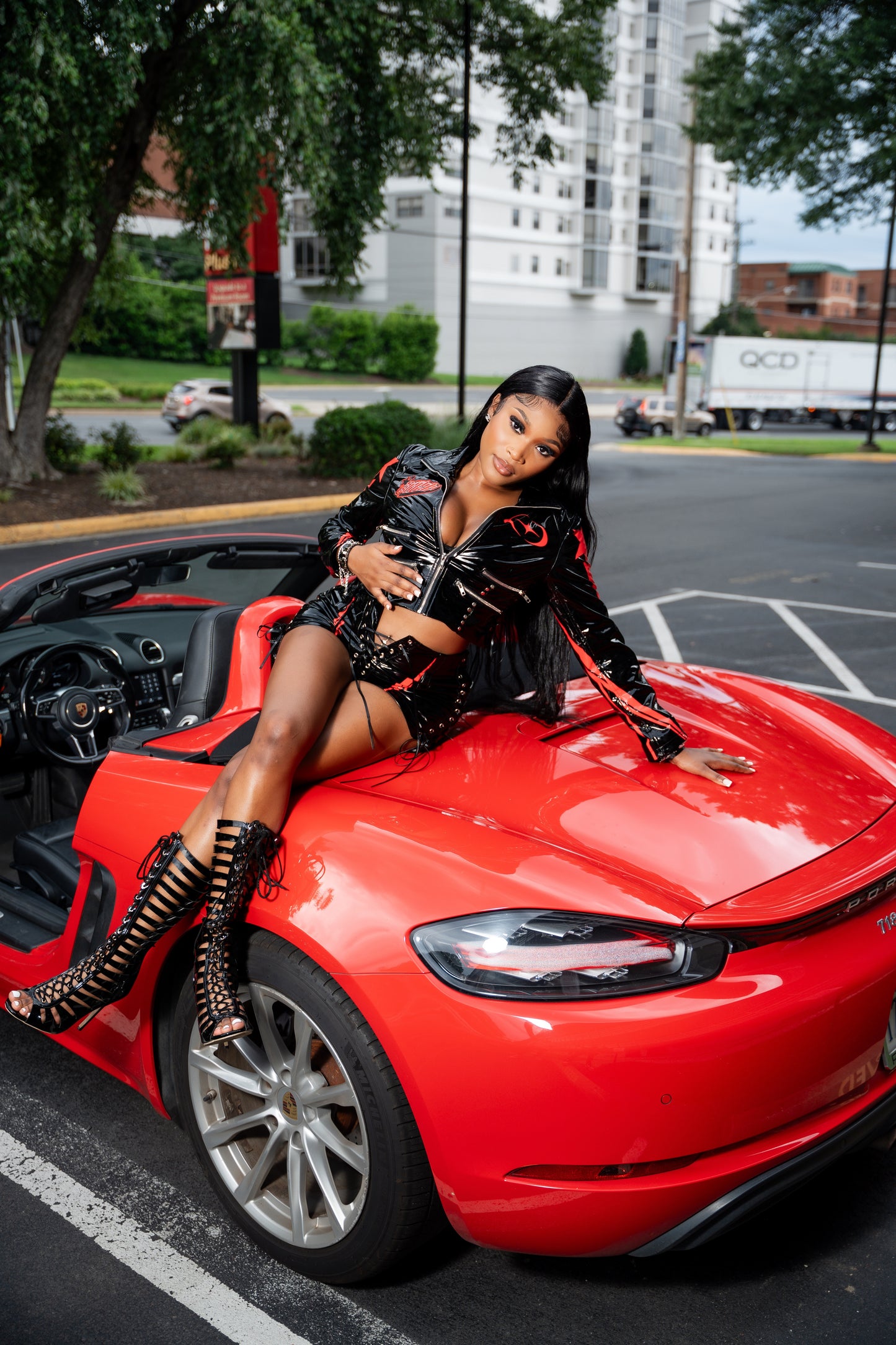 HEIST HOTTIE SET